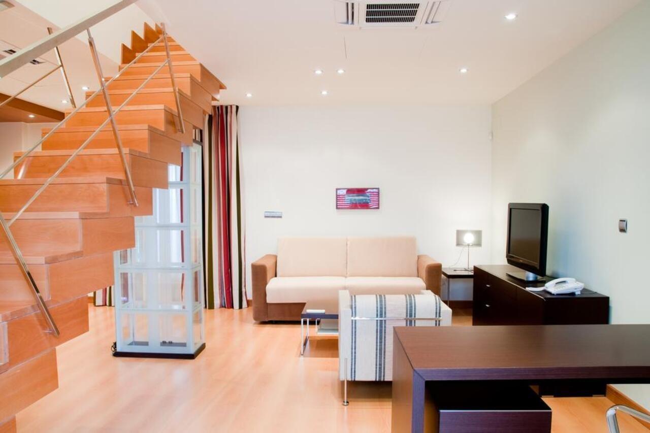 Apartamentos Maria Luisa Burgos Ngoại thất bức ảnh
