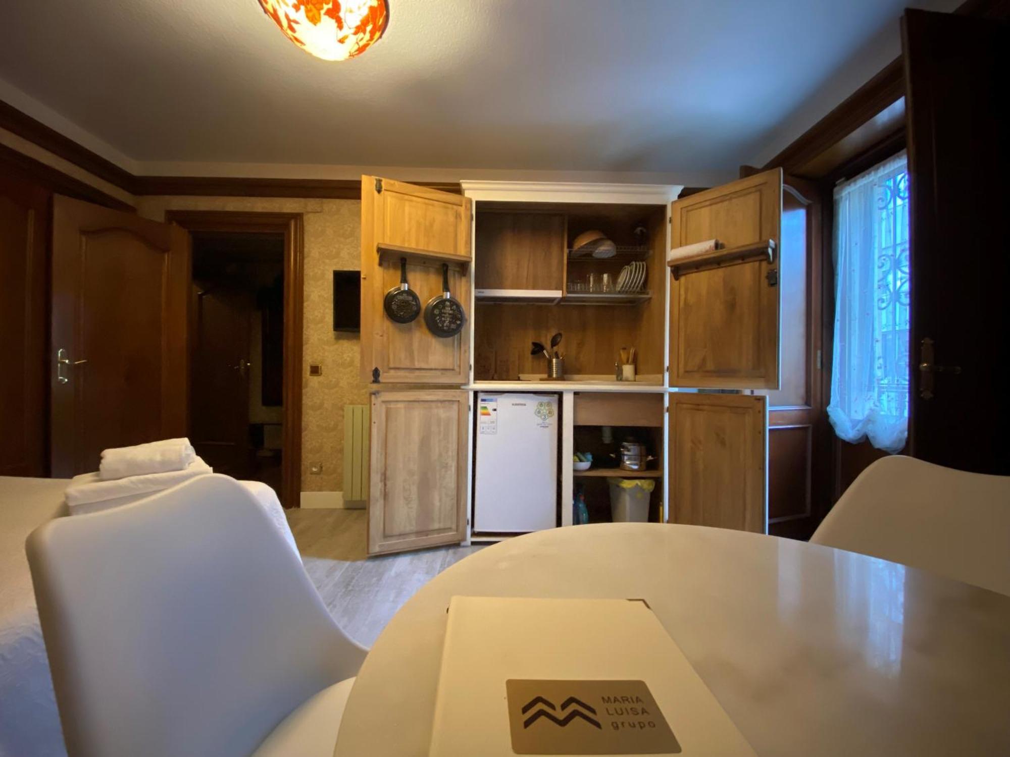 Apartamentos Maria Luisa Burgos Ngoại thất bức ảnh